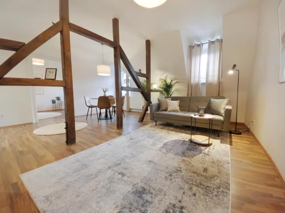 Milpau Recklinghausen1 - Modernes Und Zentrales Premium-Apartment Mit Queensize-Bett, Netflix, Nespresso, Smart-Tv Und Privatparkplatz ภายนอก รูปภาพ